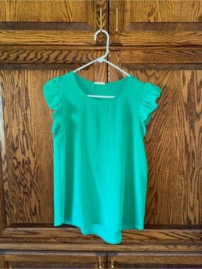 Kelly Green Ruffle Sleeve Top